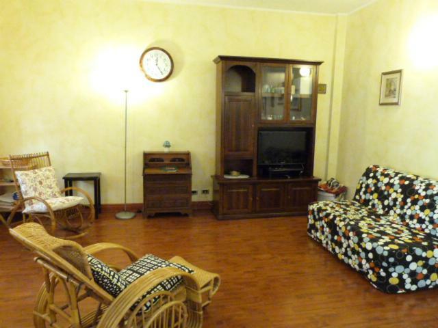 Asti Lovely Apartment Экстерьер фото